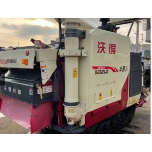 沃得DB150AA半喂入收割脱粒打捆一体机